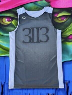 3IIƐ WILSON reverseable athletic style shirt with spray paint 323 logo - SMALL